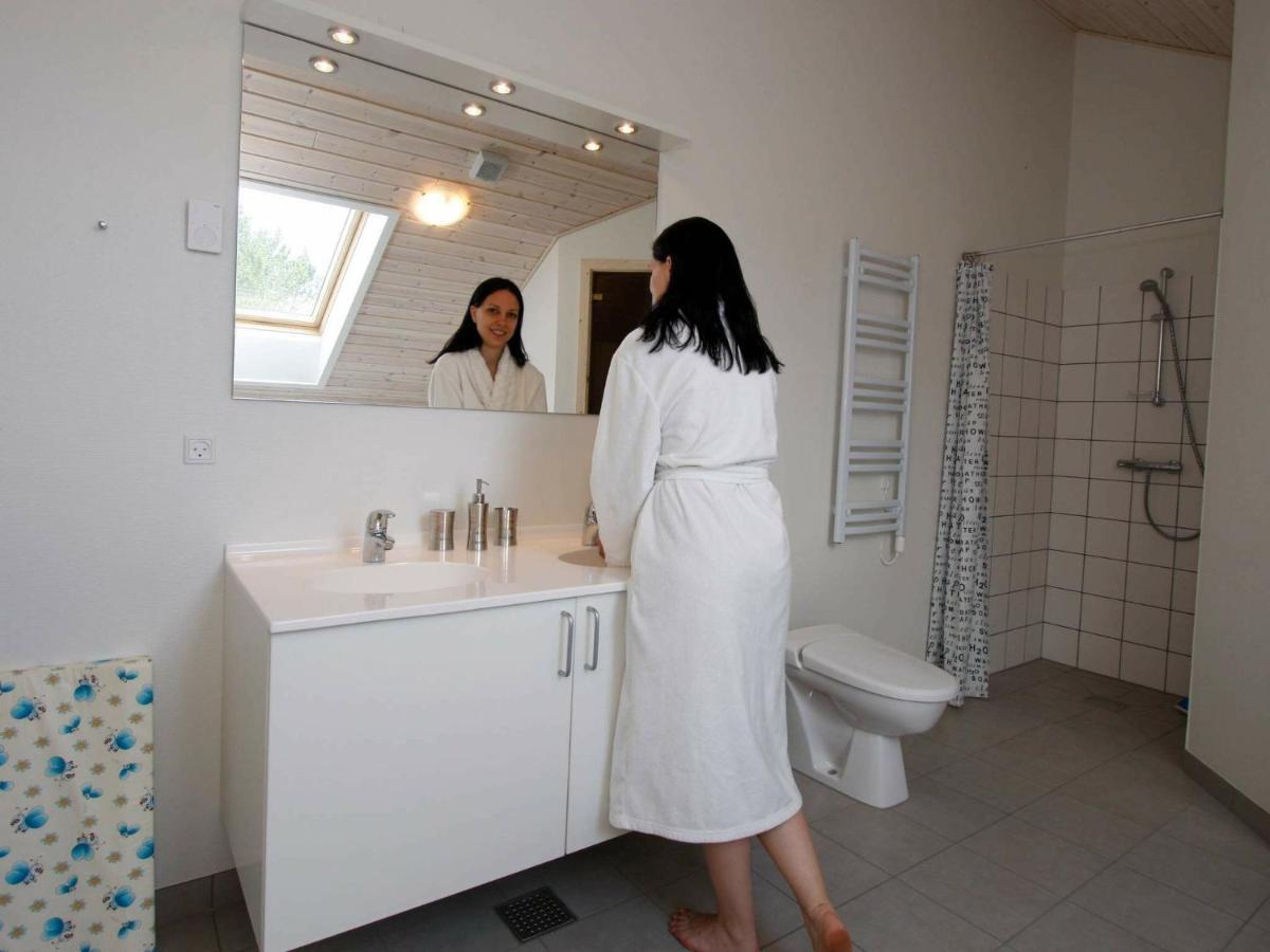 10 Person Holiday Home In R Dby Kramnitse Bagian luar foto