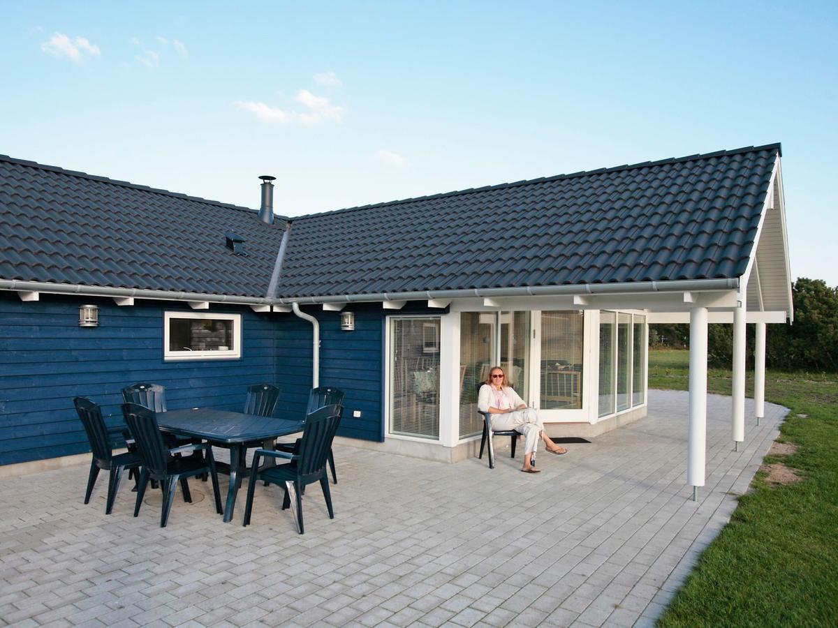 10 Person Holiday Home In R Dby Kramnitse Bagian luar foto